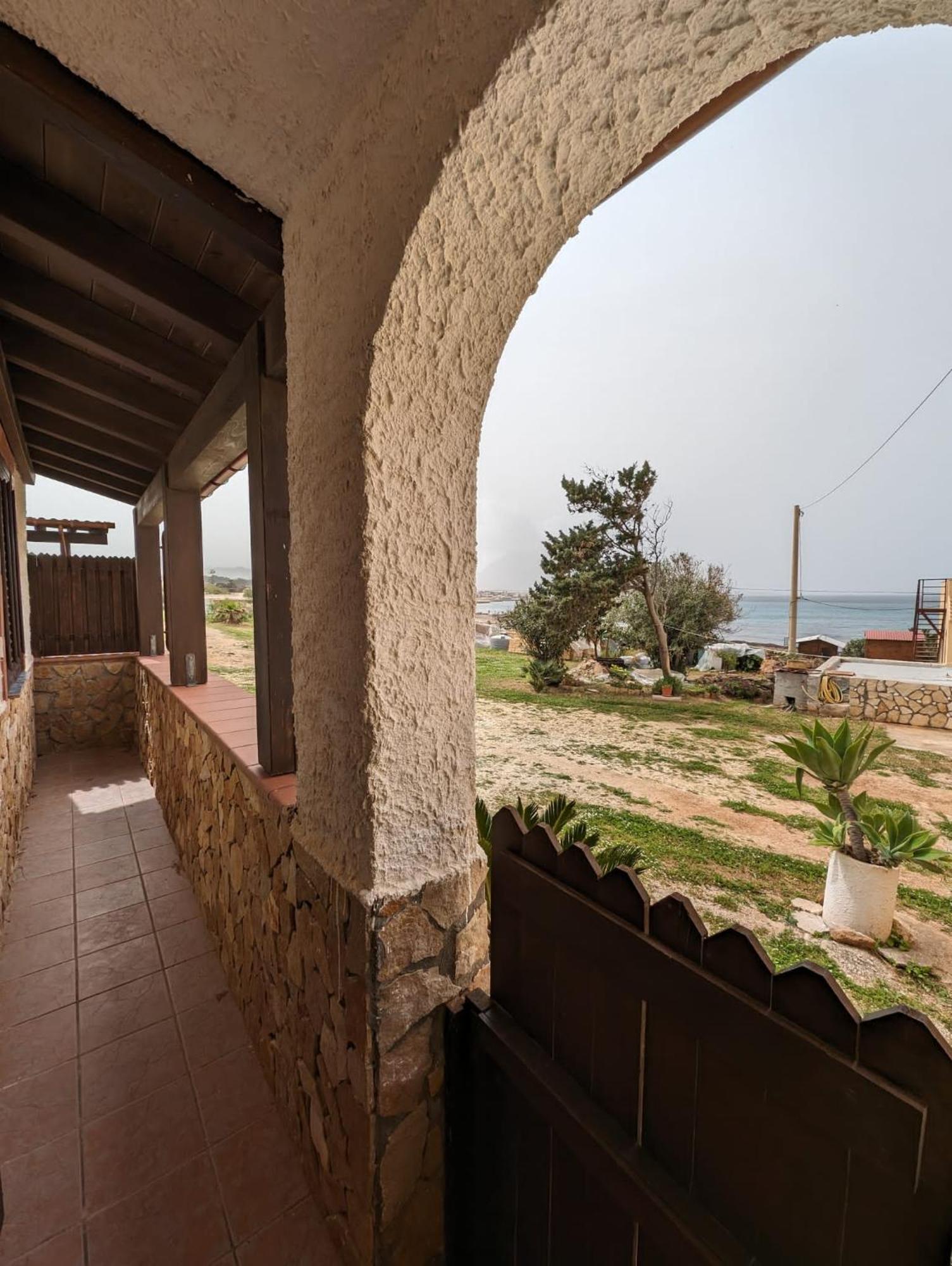 Villa Baia Di Cornino Custonaci Exterior photo